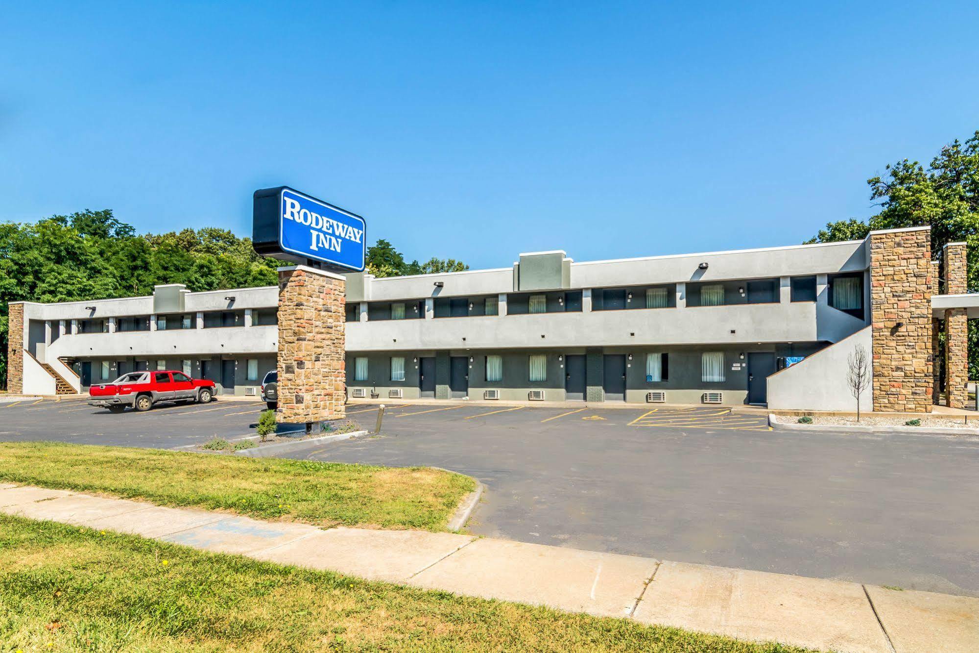 Rodeway Inn Portage Ngoại thất bức ảnh