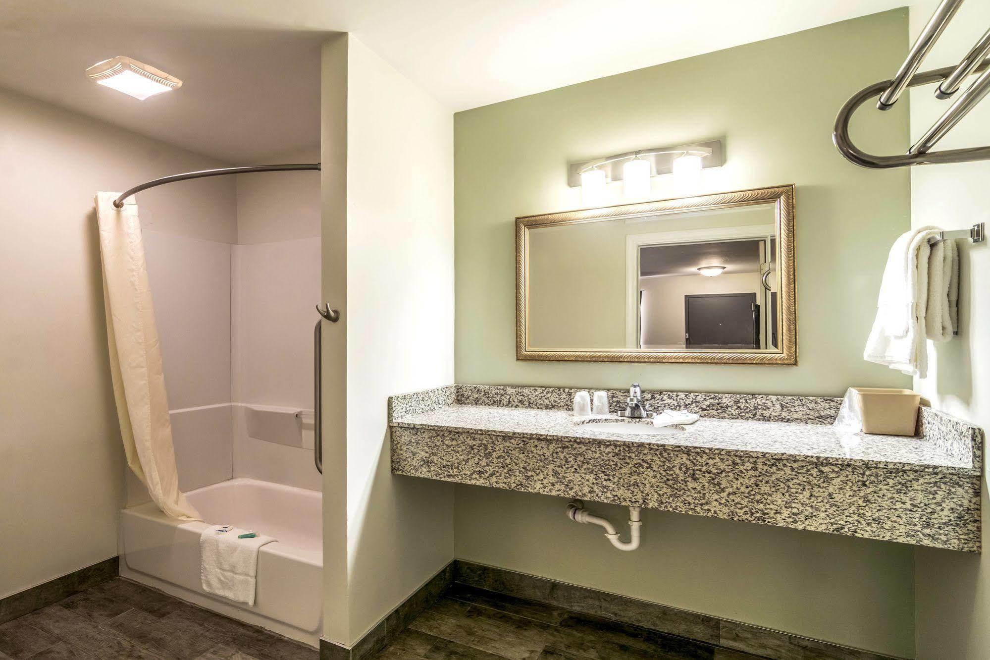Rodeway Inn Portage Ngoại thất bức ảnh